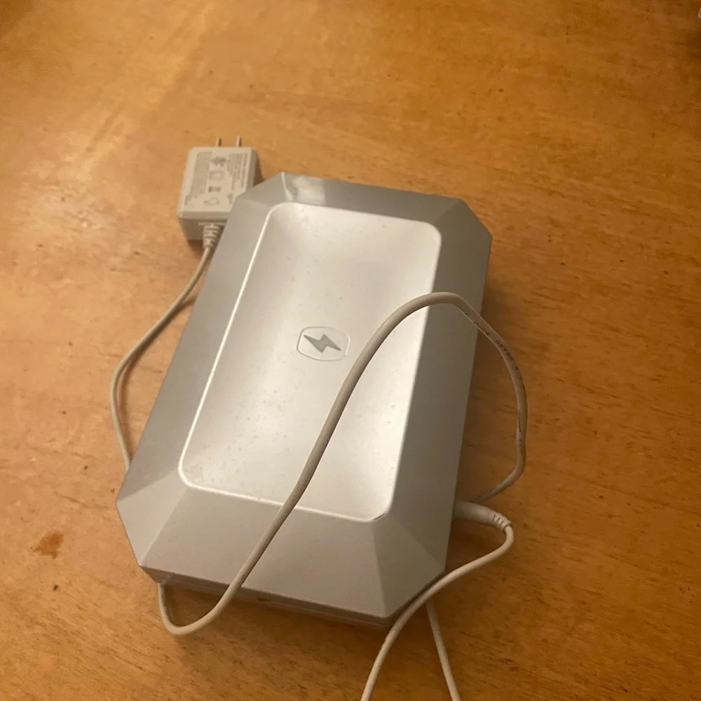Silver UV Sanitizer and Charger